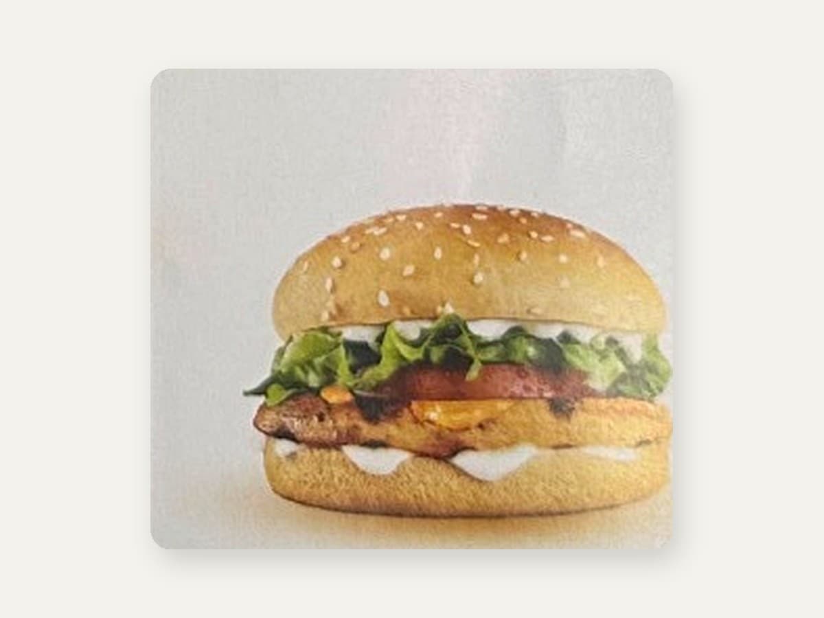 Peri peri grilled chicken burger
